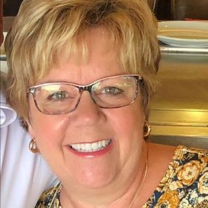 Meet your Posher, Kellie